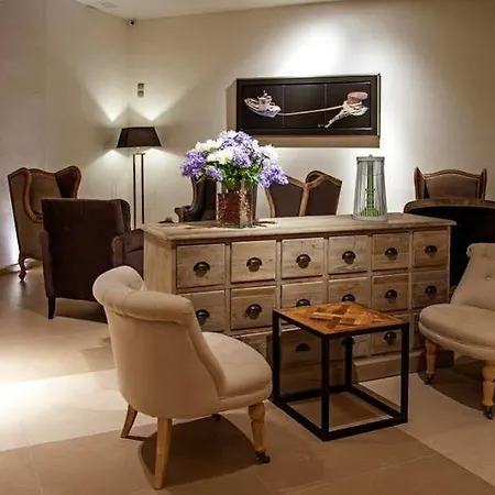 Rosa Nautica Hotel