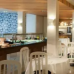 Rosa Nautica Hotel
