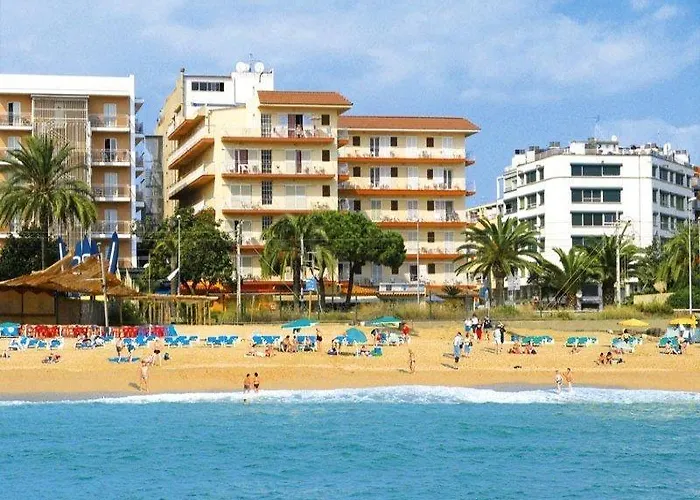 Rosa Nautica Hotel 3*