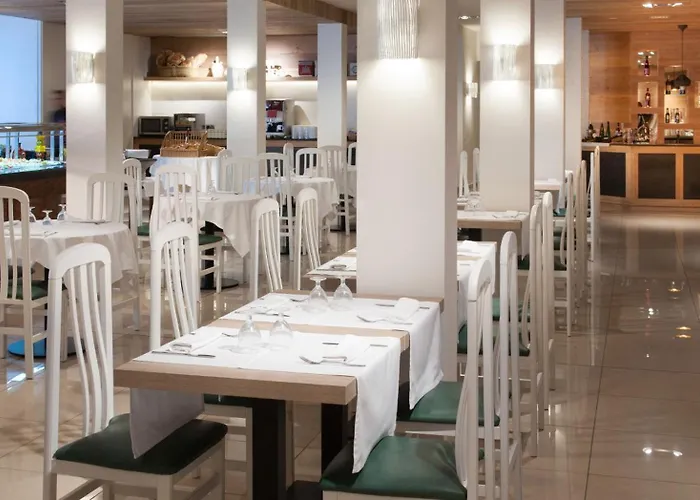 Rosa Nautica Hotel